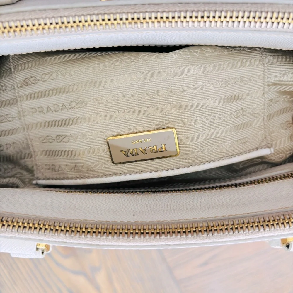 Prada Saffiano Large Galleria Double Zip Tote Talco White Gold Accents with COA‎